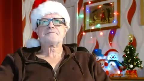 Snapshot of daddiescockforyou chatting on December 2024 09:20:02 PM Brian ... online show from December 2024 09:20:02 PM