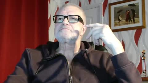 Snapshot of daddiescockforyou chatting on January 2025 09:17:01 PM Brian ... online show from January 2025 09:17:01 PM