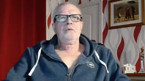 Snapshot of daddiescockforyou chatting on February 2025 09:27:02 PM Brian ... online show from February 2025 09:27:02 PM