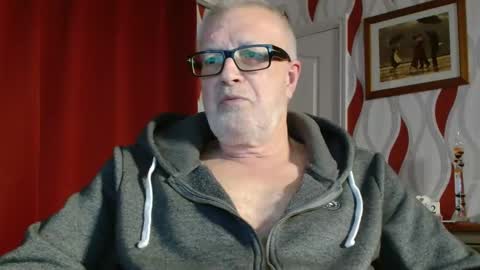 Snapshot of daddiescockforyou chatting on October 2025 08:08:02 PM Brian ... online show from October 2025 08:08:02 PM