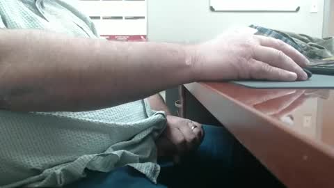 Snapshot of daddy7194 chatting on November 2025 11:00:02 AM daddy7194 online show from November 2025 11:00:02 AM