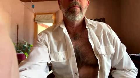 Snapshot of daddy_cowboy2 chatting on April 2026 05:28:01 PM daddy_cowboy2 online show from April 2026 05:28:01 PM