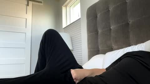 Daddy online show from May 2026 04:01:02 PM