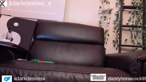 Snapshot of daddyhorsecock99 chatting on March 2025 08:02:02 AM daddyhorsecock99 online show from March 2025 08:02:02 AM