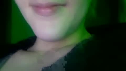 Caroline online show from September 2025 05:08:02 AM