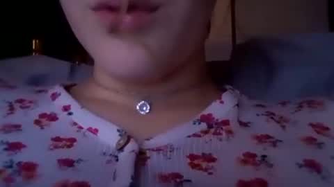 Caroline online show from September 2025 09:25:02 AM