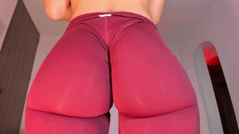 Creamy online show from April 2026 01:39:01 AM