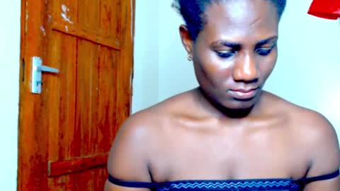 Snapshot of daddys_naughtyslut chatting on April 2026 10:33:02 PM tee online show from April 2026 10:33:02 PM