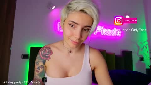 daddyspixxie online show from March 2026 06:25:02 PM