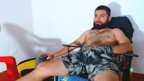 daddytronks17 online show from February 2025 05:15:02 AM