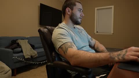 Jon online show from December 2024 06:08:02 AM