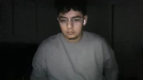 dadmaster99990647344 online show from May 2026 12:33:01 PM