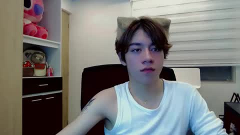 dae_lune online show from February 2026 11:39:02 PM