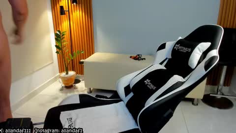 Snapshot of dafboy_ chatting on December 2024 02:23:02 AM Allan Daf online show from December 2024 02:23:02 AM