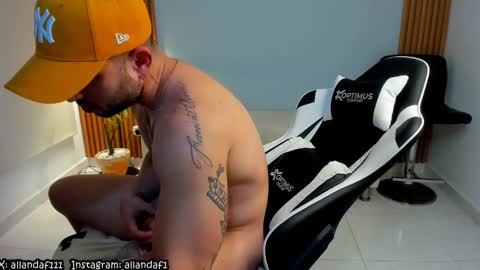 Snapshot of dafboy_ chatting on January 2025 08:04:01 PM Allan Daf online show from January 2025 08:04:01 PM