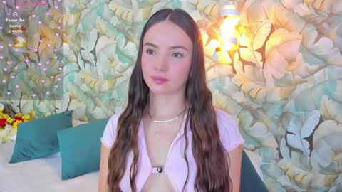 Snapshot of dafnevega chatting on March 2025 08:00:02 PM Dafne  online show from March 2025 08:00:02 PM