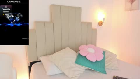 Snapshot of dafnevega chatting on October 2025 01:03:02 PM Dafne  online show from October 2025 01:03:02 PM