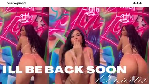 Snapshot of dafnnee_ross chatting on February 2025 03:15:02 PM DAFNNE online show from February 2025 03:15:02 PM