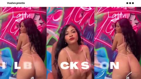 Snapshot of dafnnee_ross chatting on February 2025 03:14:01 PM DAFNNE online show from February 2025 03:14:01 PM