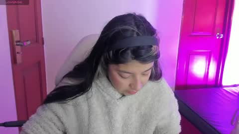 Dahiana  online show from June 2026 12:33:02 PM