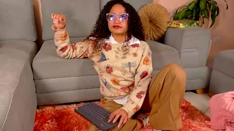 Dahli online show from April 2026 12:56:01 AM