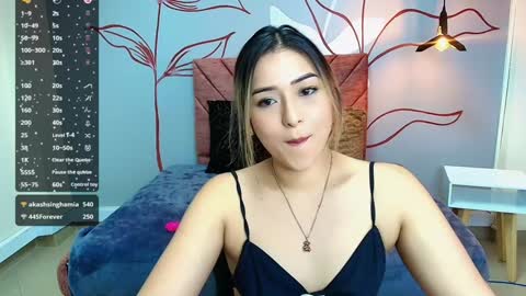 Snapshot of dahliamoore chatting on December 2024 10:23:01 PM Dahlia online show from December 2024 10:23:01 PM