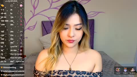 Snapshot of dahliamoore chatting on December 2024 06:39:01 AM Dahlia online show from December 2024 06:39:01 AM