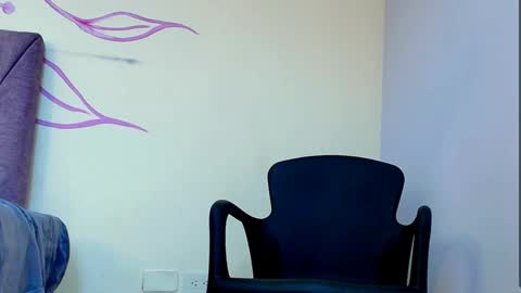 Snapshot of dahliamoore chatting on January 2025 10:15:02 PM Dahlia online show from January 2025 10:15:02 PM