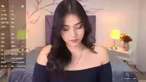 Snapshot of dahliamoore chatting on September 2025 08:23:01 PM Dahlia online show from September 2025 08:23:01 PM
