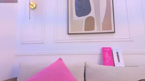 Snapshot of daisy_price chatting on June 2026 10:43:02 AM Daisy Price online show from June 2026 10:43:02 AM