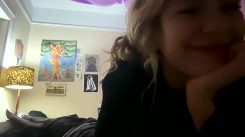 DaisyB3 online show from December 2024 10:03:02 AM