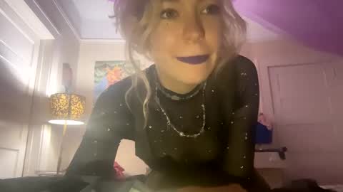 DaisyB3 online show from January 2025 02:30:02 AM