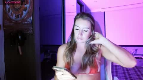 DaisyDeliciousxx online show from December 2024 08:13:01 PM