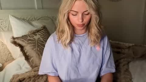 Daisy Dreams online show from February 2026 10:50:02 PM