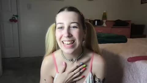 daisymynx online show from July 2026 04:03:01 AM