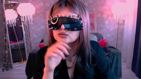 Daisy online show from March 2026 02:58:02 PM