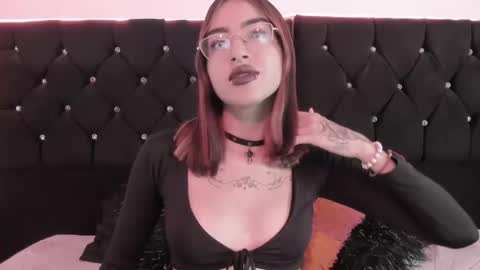 dakitty_moon online show from December 2024 02:31:02 PM