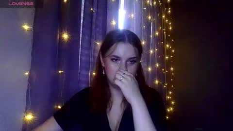 Snapshot of dakota_charm_ chatting on June 2026 10:19:02 AM Dakota online show from June 2026 10:19:02 AM