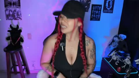 Dakota Crab online show from June 2026 09:35:02 PM