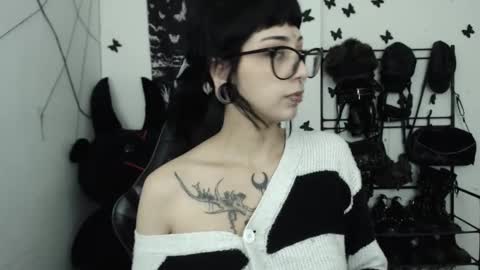 dakota online show from February 2026 03:36:01 AM