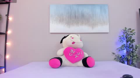 Snapshot of dakotadesire_10 chatting on February 2026 07:18:01 PM Sammy online show from February 2026 07:18:01 PM