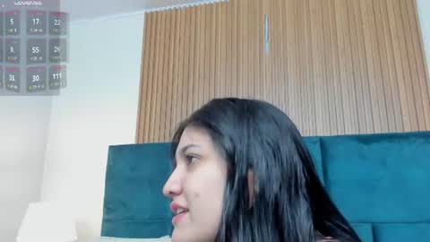 Snapshot of dalia_alissa chatting on June 2026 12:31:01 PM Violeta online show from June 2026 12:31:01 PM