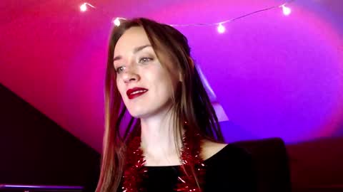 Dalia  online show from December 2024 10:23:02 AM