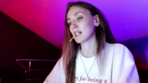 Dalia  online show from January 2025 02:21:01 PM