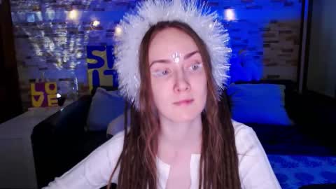 Dalia  online show from December 2025 10:23:02 AM