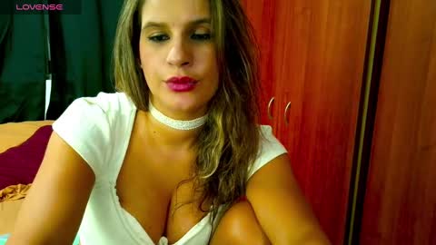 Snapshot of dalila_sexxx chatting on February 2025 04:16:02 AM Dalila online show from February 2025 04:16:02 AM