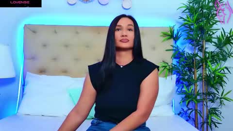 daliyaa_ online show from September 2025 12:19:01 PM