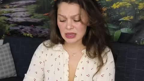 damedefeu online show from November 2025 12:27:02 PM