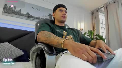 DAMIAN online show from February 2026 12:23:01 PM