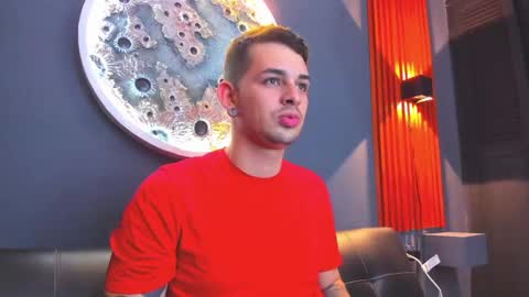 Snapshot of damian__oliver chatting on December 2024 04:23:02 AM Damian Oliver online show from December 2024 04:23:02 AM